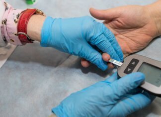 Διαβήτης & κορονοϊός: Τι να προσέχετε στις διακοπές