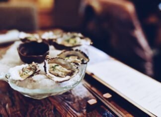 O λόγος για τον οποίο τα θαλασσινά θεωρούνται αφροδισιακά