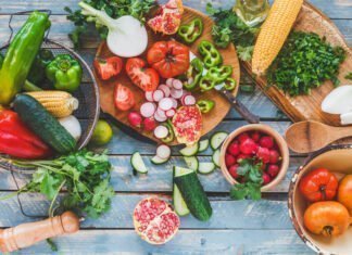 Καύσωνας: Δείτε τι να φάτε για να δροσιστείτε!