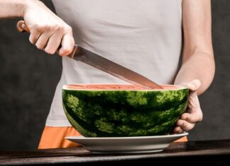 8 μέρη φρούτων και λαχανικών που δεν ήξερες ότι τρώγονται…