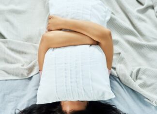 12 τρόποι που ο ύπνος σε κάνει πιο όμορφη