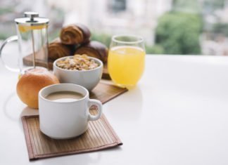 Τι να φάτε το πρωί για να έχετε ενέργεια όλη την ημέρα!