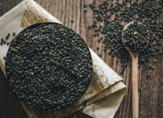 Το πασίγνωστο και φθηνό όσπριο που θωρακίζει τα οστά και ρίχνει τη χοληστερόλη