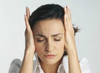 «Κουδούνισμα, βούισμα, σφύριγμα» στο κεφάλι σας; Όλα οσα πρέπει να ξέρετε