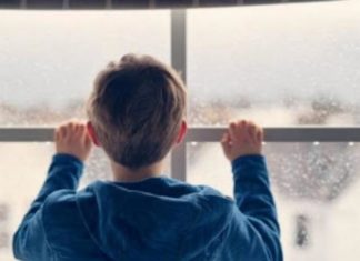 Πανδημία: Αύξηση 10% της βίας προς τα παιδιά