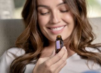 Το αιθέριο έλαιο γιασεμί και οι ευεργετικές του ιδιότητες