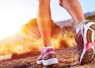 Πόνος στο γόνατο: Τα παπούτσια που ανακουφίζουν