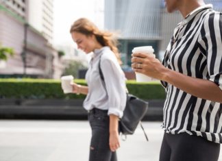 Πως να καταπολεμήσεις το άγχος ενώ είσαι στη δουλειά