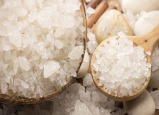 15 Εκπληκτικά Οφέλη που Χαρίζει το Θαλασσινό Αλάτι στην Εμφάνισή Μας!