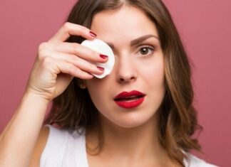 Γιατί είναι απαραίτητος ο καθαρισμός προσώπου πρωί και βράδυ