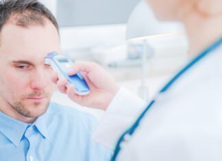 Με ποιο σύμπτωμα ξεκινάει συνήθως η Covid-19