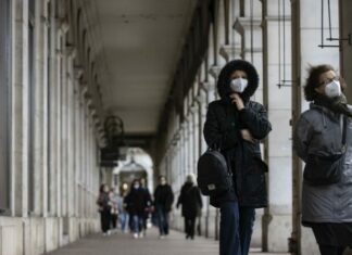 Στο ένα εκατομμύριο ανήλθαν οι θάνατοι από COVID-19 στις ΗΠΑ – 481,3 εκ. τα κρούσματα παγκοσμίως