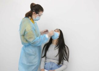 Κορωνοϊός: Πόσους μήνες μετά τη νόσηση ανιχνεύονται τα αντισώματα