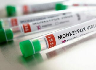 Λαμβάνει εξιτήριο 46χρονος που διαγνώστηκε με ευλογιά των πιθήκων – Εμβολιάστηκαν… 3 άτομα