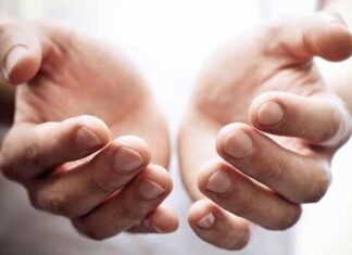 Φαγούρα στις παλάμες: Ποιες είναι οι αιτίες της;