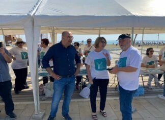 Ενημερωτική εκστρατεία και πορεία πραγματοποίησε στη Λάρνακα ο Σύνδεσμος Ρευματοπαθών