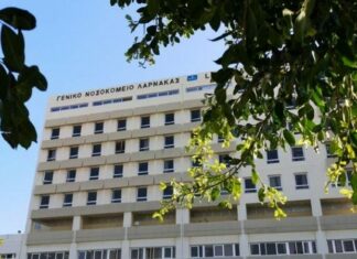 Αντιδρούν ΠΑΣΥΔΥ και ΠΑΣΥΝΟ για «απαράδεκτες οι δηλώσεις» του Ιατρικού Διευθυντή Λάρνακας