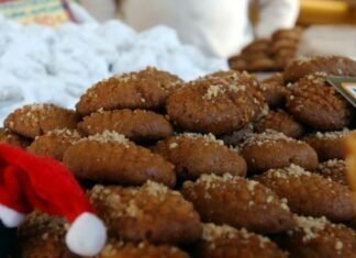 Πόσες θερμίδες έχουν μελομακάρονα, κουραμπιέδες, δίπλες και βασιλόπιτα