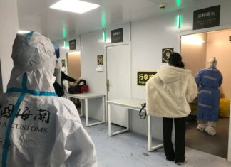 Τι συμβαίνει στην Κίνα; Πώς η χαλάρωση των μέτρων μπορεί να γύρισε μπούμερανγκ