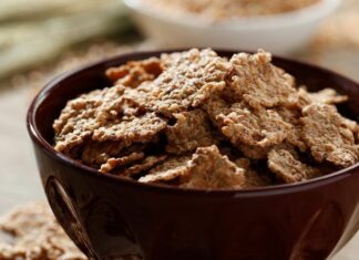 Τι πρέπει να περιέχει ένα ισορροπημένο πρωινό γεύμα;