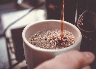 Πώς ο καφές επιδρά στο σώμα μας