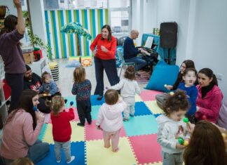 Χριστίνα Χαραλαμπίδου «Επιτρέψτε στη μουσική να είναι αναπόσπαστο μέρος της ζωής του παιδιού σας»