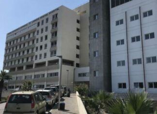 Τώρα… διαπίστωσε τα προβλήματα στο ΓΝ Λάρνακας η υπουργός Υγείας