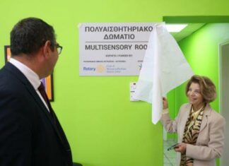 Περίπου 18 χιλ. ασθενείς με άνοια, δέσμευση Υπ. Υγείας για στήριξη «Ιθάκης»