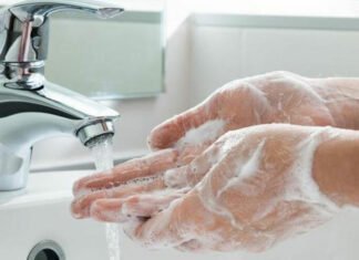 Η υγιεινή των χεριών να εφαρμόζεται συχνά και ορθά υπογραμμίζουν λοιμωξιολόγοι