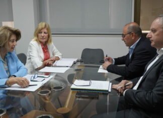 Συνάντηση ΓΓ ΑΚΕΛ με υπουργό Υγείας – Στο επίκεντρο το ΓεΣΥ