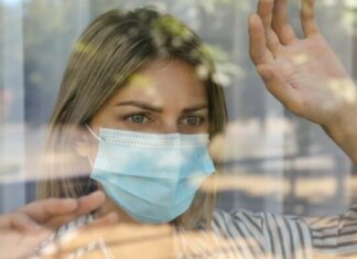 Μικρή αύξηση στα κρούσματα COVID – Αναμενόμενη λέει ο ΟΚΥΠΥ