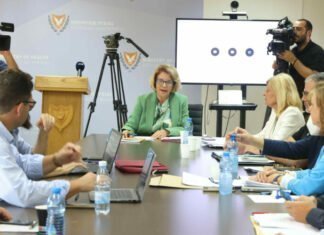 Τα επιδημιολογικά δεδομένα εξέτασε η Επιτροπή για τον κορωνοϊό