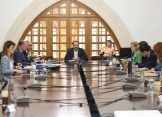 Πυλώνες δράσης για εξορθολογισμό οικονομικών ΟΚΥΠΥ σε σύσκεψη με ΠτΔ