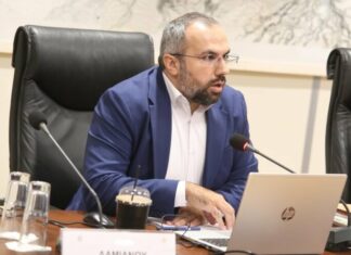 Γ.Κουκουμάς: Η επιστήμη προχωρά μπροστά, η κοινωνική προκατάληψη για τους οροθετικούς μένει ριζωμένη
