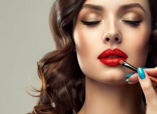 Ανοιξιάτικες τάσεις μακιγιάζ 2024