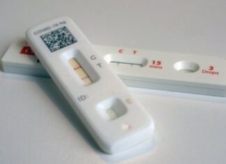 Τέλος τα covid test σε χώρους υγείας και άλλους χώρους