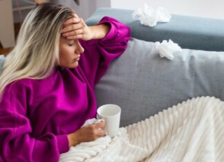 Αντιμετωπίστε τον Πονόλαιμο Φυσικά: 7 Απλοί Τρόποι για Άμεση Ανακούφιση