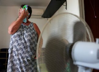 Καύσωνας: Πώς οι ακραίες θερμοκρασίες επηρεάζουν την υγεία