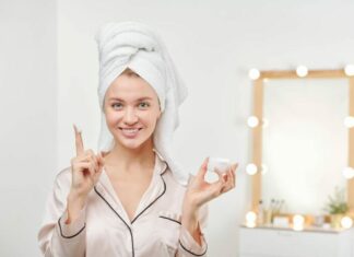 Σωστή Εφαρμογή των Καλλυντικών: Τα Μυστικά της Περιποίησης