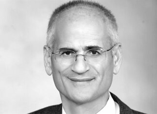 Διάκριση για Κύπριο γιατρό για παιδιά με καρκίνο και λευχαιμία