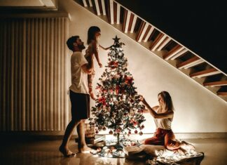 Χριστούγεννα και σχέσεις: Πώς να φέρετε πιο κοντά την οικογένεια