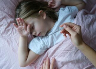 Κρεβάτωσαν παιδιά και ενήλικες οι ιώσεις – 105 κλίνες φιλοξενούν παιδιά με ιό RSV