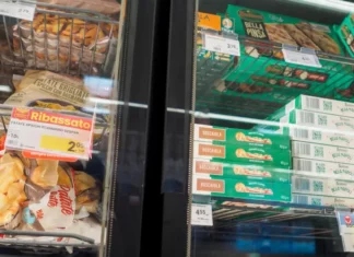 Τα υπερεπεξεργασμένα τρόφιμα μπορεί να συσχετίζονται με κίνδυνο ανάπτυξης καρκίνου του παχέος εντέρου