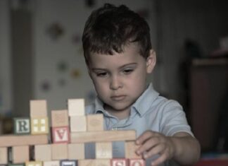 Καταγγελία πατέρα: Με απειλούσαν ότι αν δεν υπογράψω εξιτήριο για το παιδί μου θα καλούσαν ΥΚΕ και Αστυνομία