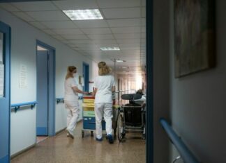 Καμπανάκι από ΟΣΑΚ: Το νομοσχέδιο για τα Κέντρα Αποκατάστασης θα πλήξει τους ασθενείς