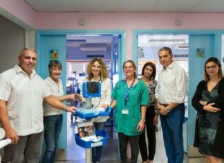 Χαριλάου: Καμία ζωή σε κίνδυνο λόγω καθυστέρησης στο νέο κτήριο εντατικής νεογνών