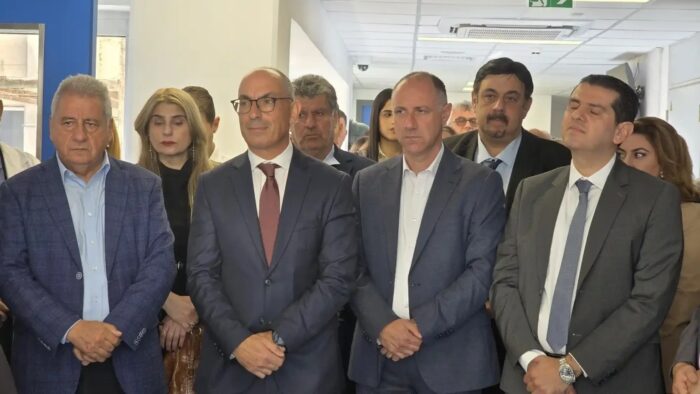 Νοσοκομείο Πάφου: Εγκαινίασαν την Παιδιατρική Κλινική, αλλά δεν λειτουργεί