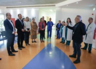 Στο Κέντρο Υγείας Λατσιών ο Υπουργός Υγείας και ο Περιφερειακός Διευθυντής Ευρώπης ΠΟΥ