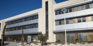 ΑΚΕΛ: Το κράτος έχει εγκαταλείψει τις δημόσιες ογκολογικές υπηρεσίες