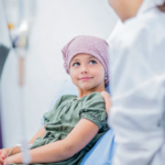 Υπουργός Υγείας: Τα παιδιά με καρκίνο είναι σύμβολα δύναμης και αξιοπρέπειας